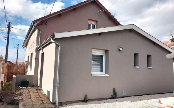 Maison à vendre    3 pièces •  Montceau-les-Mines