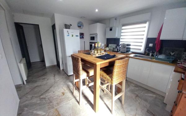 Maison à vendre    3 pièces •  Montceau-les-Mines