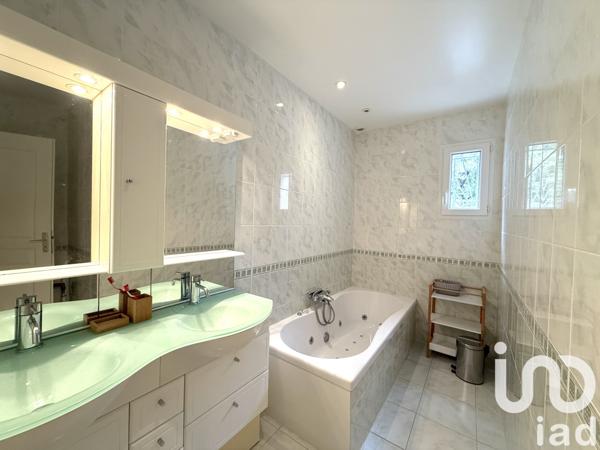 Maison à vendre 4 pièces 93 m² Saint-Georges-d'Oléron