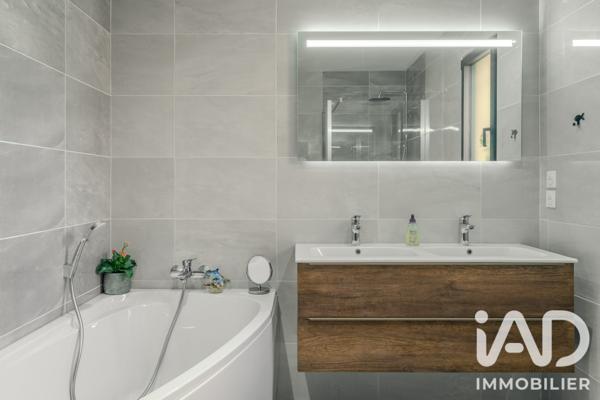 Maison à vendre 4 pièces 92 m² Morières-lès-Avignon