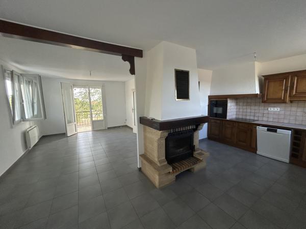 MAISON RENOVEE - LA REOLE