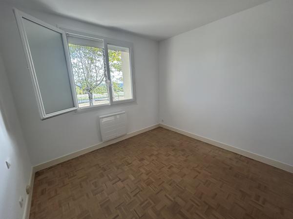 MAISON RENOVEE - LA REOLE