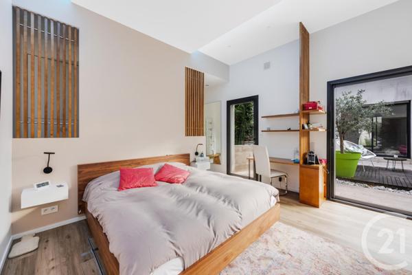 Maison à vendre  5 pièces - 145 m2 MONTROUGE - 92