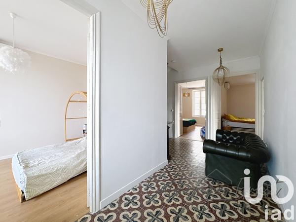 Maison à vendre 5 pièces 182 m² Fleury