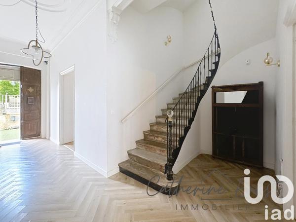 Maison à vendre 5 pièces 182 m² Fleury