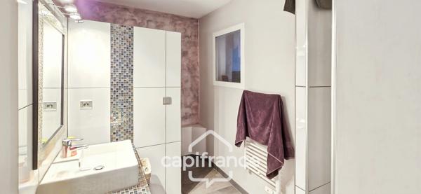 Appartement 6 pièces + 1 garage double TOULON (83)
