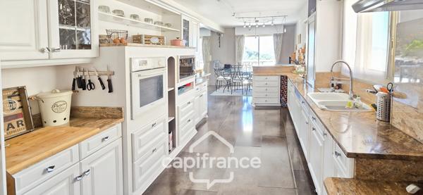 Appartement 6 pièces + 1 garage double TOULON (83)
