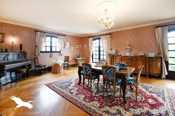 Maison à vendre |  Angoulême |  7 pièces | 230 m²