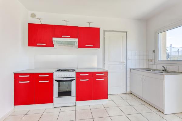 Belle maison de 90 m2 avec 3 chambres, exposition sud-ouest