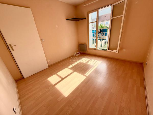 Appartement Carrieres Sous Poissy 3 pièce(s) 51 m2 €175 000 ** - Référence 9147