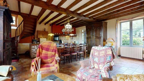 Maison ancienne - Saint-cyprien Demeure de caractère de 235 m², 5 chambres, dépendances et puits, proche des commerces