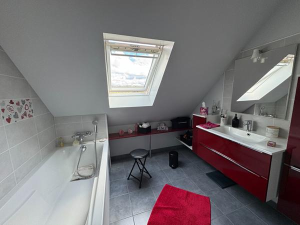 Maison d'architecte avec piscine -Prestations haut de gamme - Montlouis-sur-Loire