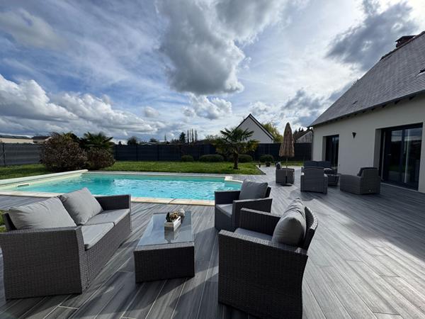 Maison d'architecte avec piscine -Prestations haut de gamme - Montlouis-sur-Loire