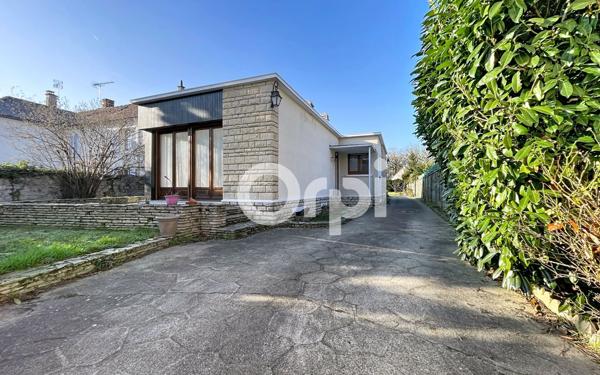 Maison à vendre    3 pièces • 78,50 m2 Lamorlaye