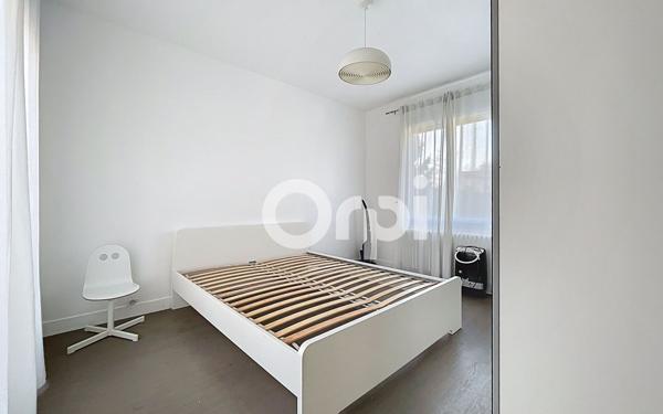 Maison à vendre    3 pièces • 78,50 m2 Lamorlaye