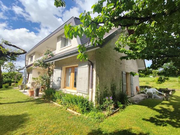 Maison individuelle 8 pièces, 179 m²