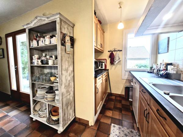 Maison individuelle 8 pièces, 179 m²