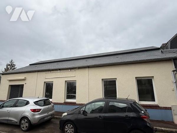 ORBEC LOCAL COMMERCIAL 175 M² PLAIN-PIED CENTRE VILLE