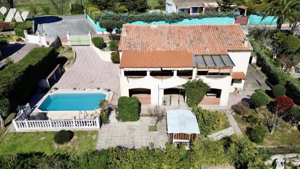 FREJUS maison 6 pièces