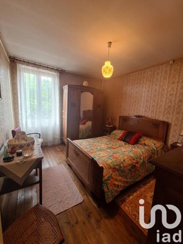 Maison 7 pièces de 159 m² à Magnac-Laval (87190)