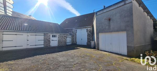 Maison 7 pièces de 159 m² à Magnac-Laval (87190)