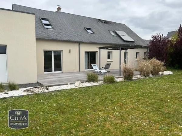 Maison à vendre 8 pièces 240m² Luynes (37230)