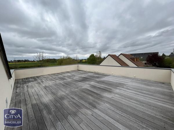 Maison à vendre 8 pièces 240m² Luynes (37230)