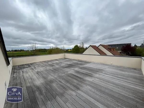 Maison à vendre 8 pièces 240m² Luynes (37230)