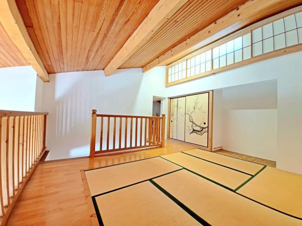 Maison 8 pièces - 209 m² Exclusivité efficity