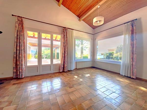 Maison 8 pièces - 209 m² Exclusivité efficity