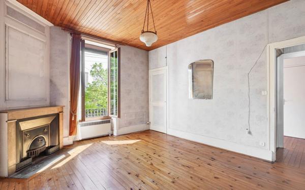 Maison à vendre    3 pièces • 83,49 m2 Pierre-Bénite