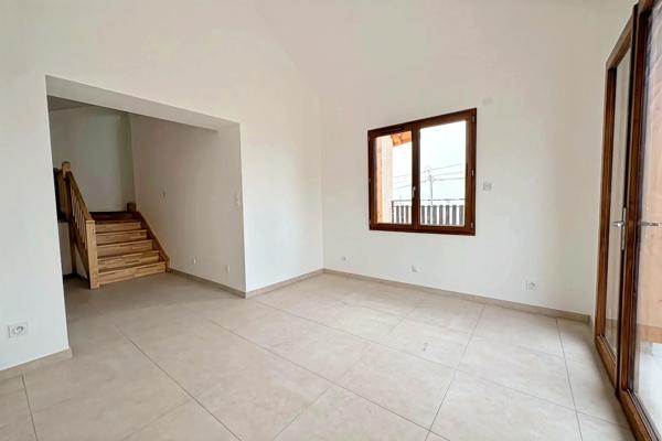 Maison 3 pièces - 91 m² Exclusivité efficity