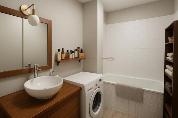 EXCLUSIVITE - BEAU T3 AVEC ASCENSEUR / BALCON /PARKING