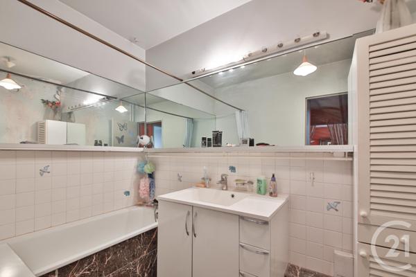 Appartement F3 à vendre  3 pièces - 68,90 m2 PARIS - 75014