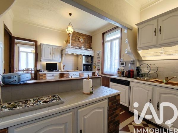 Maison à vendre 5 pièces 142 m² Coutras