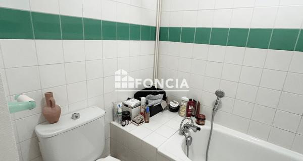Location Appartement 2 pièces 49.27 m² - Saint-étienne 42000