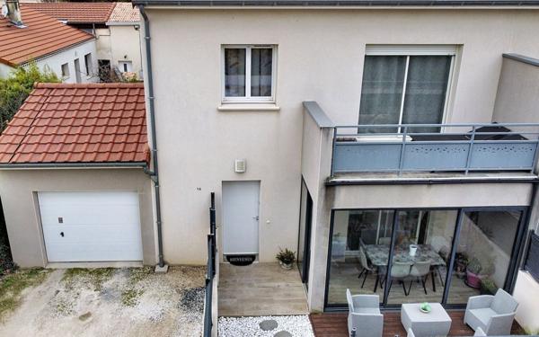 Maison à vendre    4 pièces •  Châteauneuf-sur-Isère