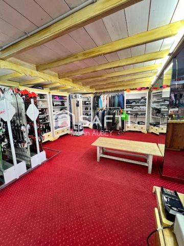 MAGAZIN VENTE ET LOCATION DE SKI ET MATÉRIEL DE MONTAGNE