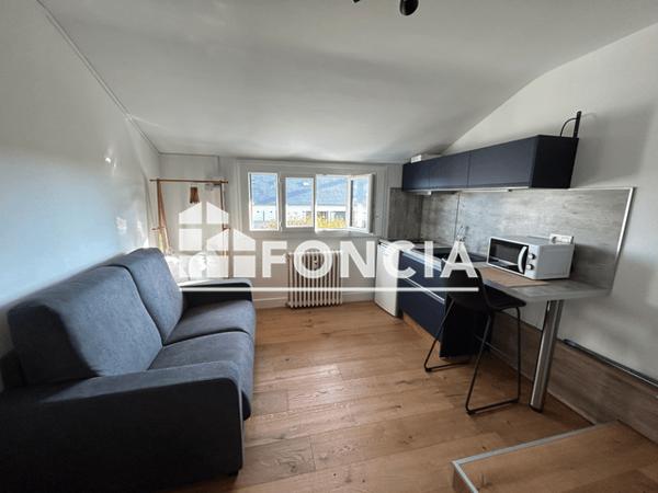 Location Studio meublé 12.69 m² - LE BROUSSY Rodez 12000