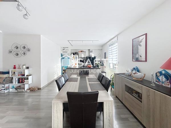 Rare sur le marché ! Maison de 116 m², 4 chambres avec un plateau de 150 m² exploitable en rez-de chaussée !