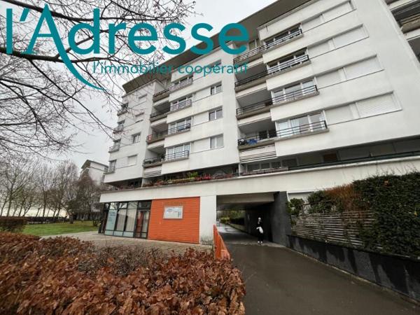 Appartement Champs Sur Marne 5 pièce(s) 99 m2