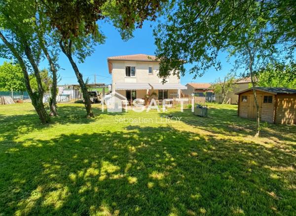 Maison individuelle R+1 des années 70, rénovée.