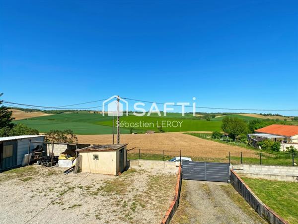 Maison individuelle R+1 des années 70, rénovée.