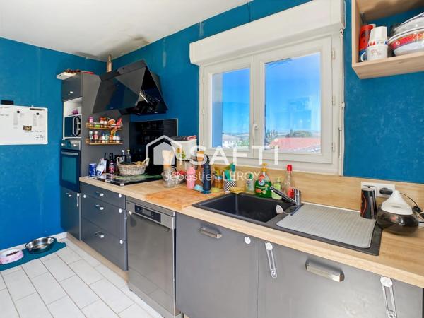 Maison individuelle R+1 des années 70, rénovée.