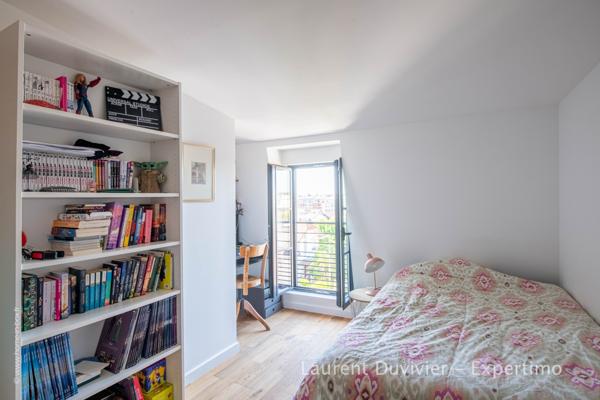 Suresnes (92150) Duplex unique alliant le charme de l’ancien avec le confort d’une construction récente le tout avec jardin!