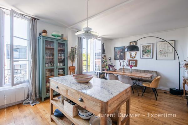 Suresnes (92150) Duplex unique alliant le charme de l’ancien avec le confort d’une construction récente le tout avec jardin!