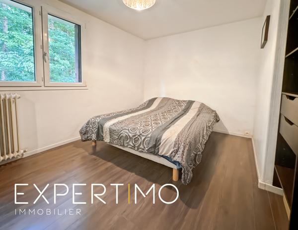 Saint-Cyr-l'École (78210) APPARTEMENT 3 PIECES - REZ-DE-JARDIN - BOX - CAVE - SAINT-CYR-L'ECOLE