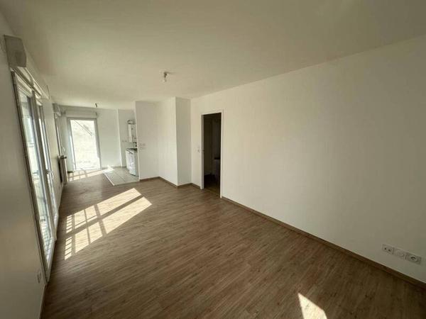 Appartement 2 pièces                                        - 44000 Nantes - Dalby Réf : 12001