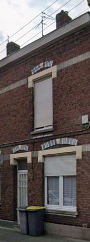 Maison
         4 pièces
        - 60 m² Exclusivité 109 900 € *