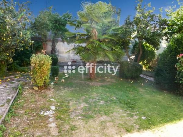 Immeuble 16 pièces - 327 m²